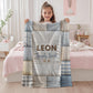 Personalized baby blanket with name in a soft patchwork quilt look. Neutral, lightweight and cozy – a timeless newborn or baby shower gift.